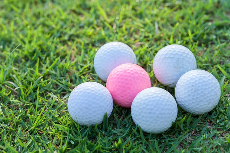 Matte-and-Regular-Golf-Balls-Overview