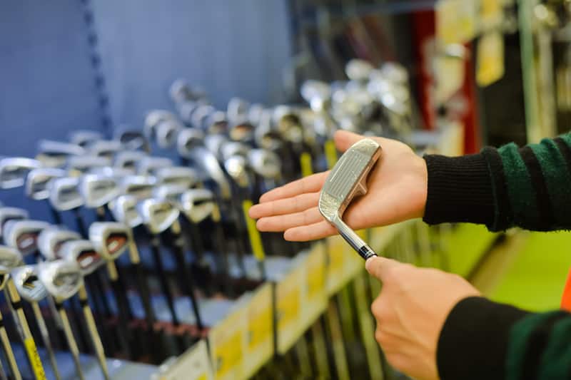 Buying-clubs-at-a-golf-shop-can-cost-a-little-and-bring-many-benefits