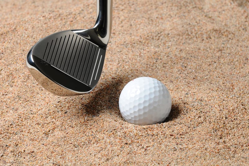 A-sand-wedge-is-popular-in-short-games